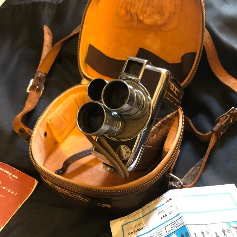 Revere 8mm Movie Camera with Leather Case and 3 UV lenses